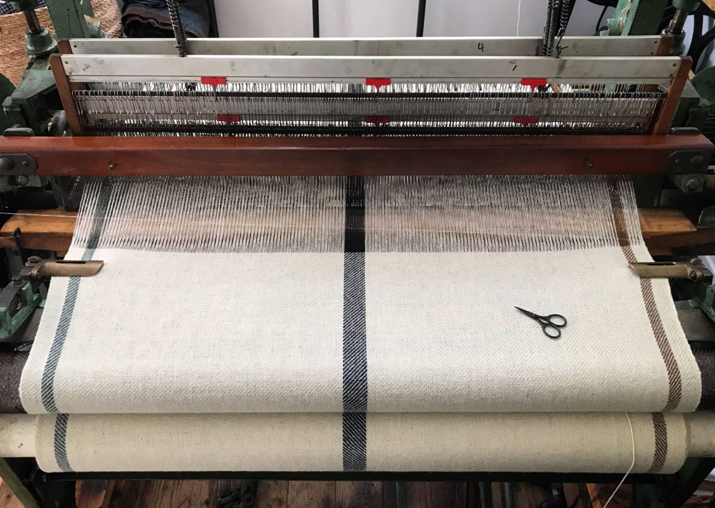 BRITISH BREED Cushion - Cream & Navy Centre Check