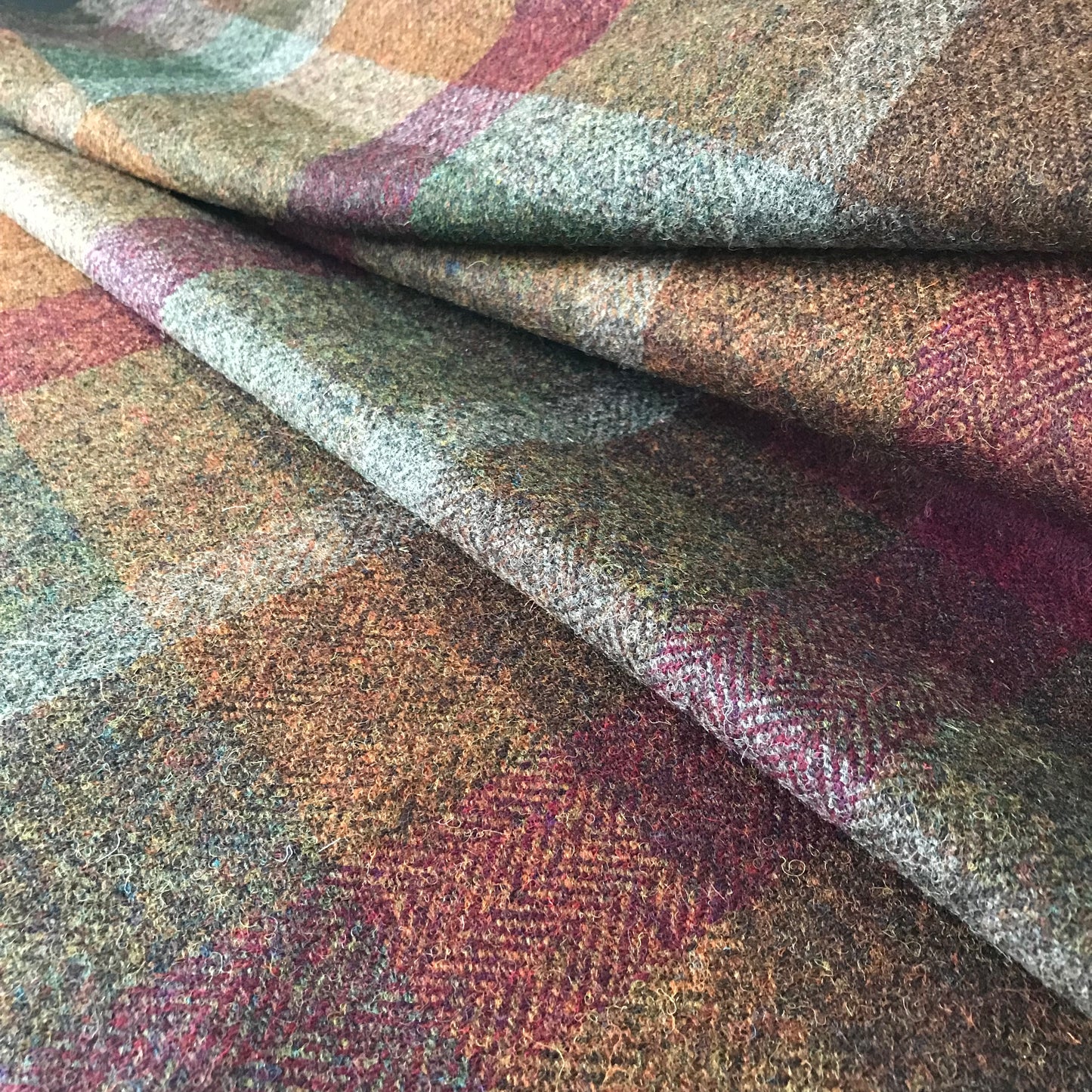 Harris Tweed ~ Random Check - 12:12 Herringbone - #81