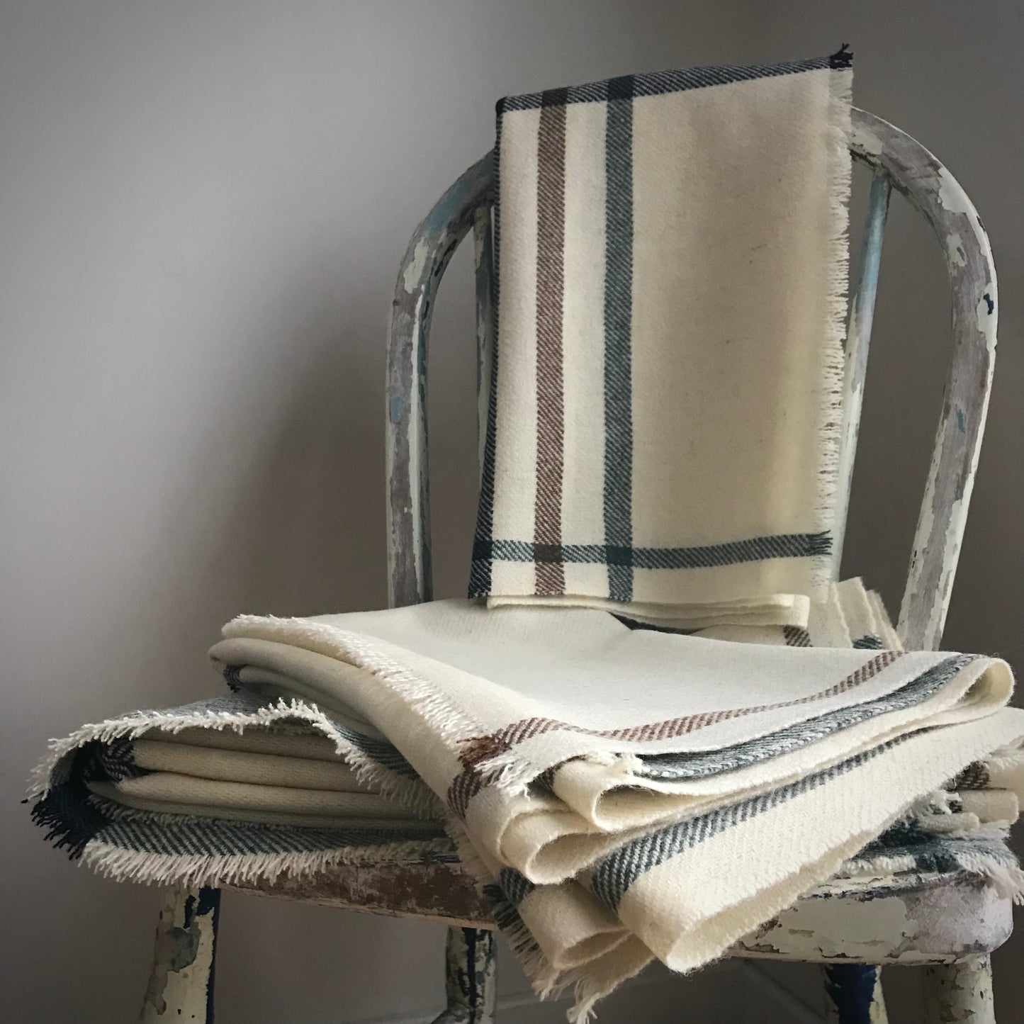 Woven Shawl - Ecru with Two Green Borders