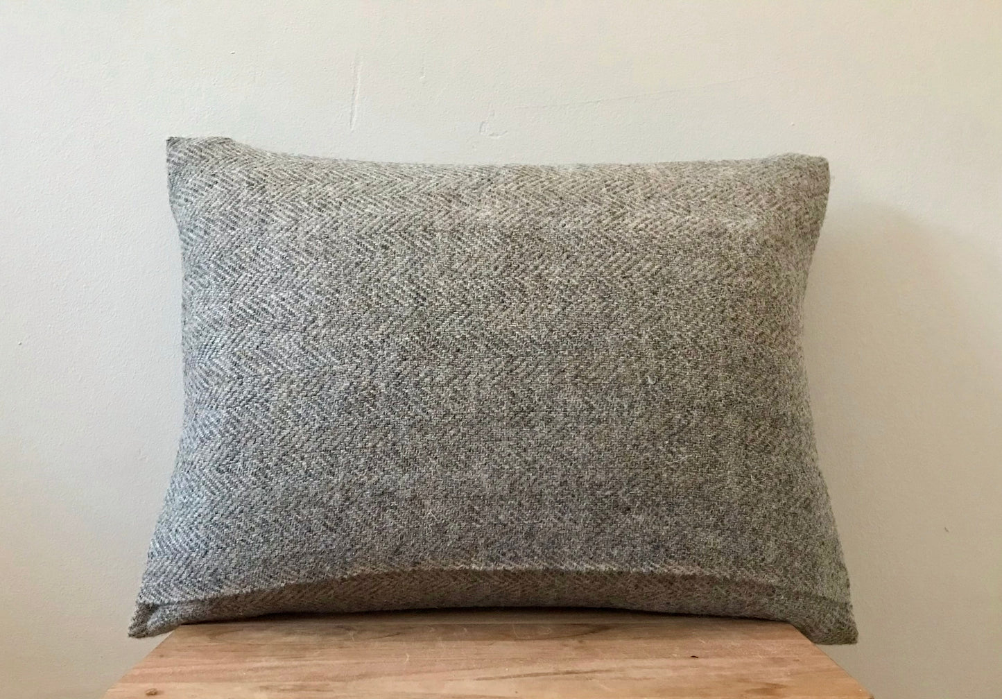 BRITISH BREED Cushion - Light Brown Herringbone