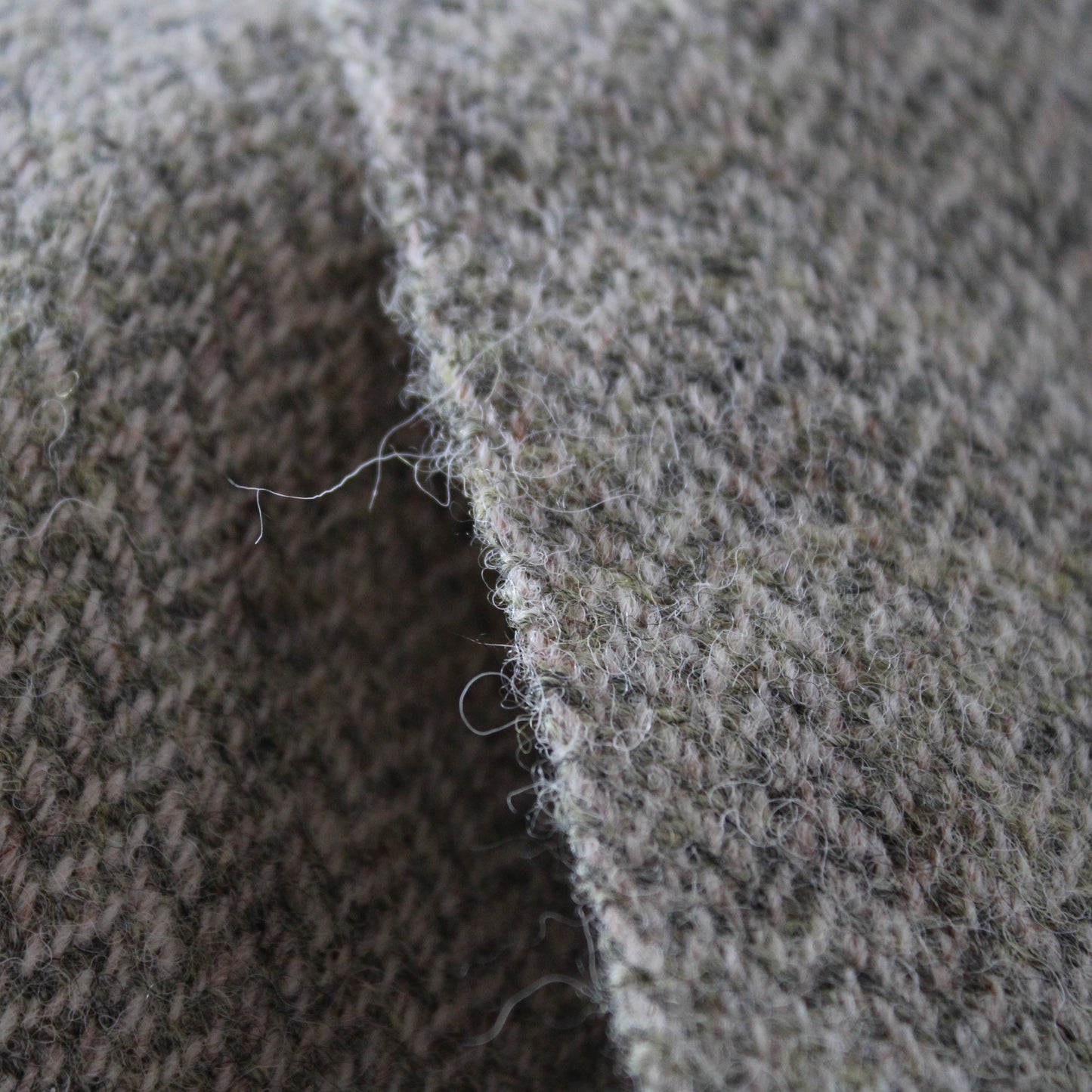 Harris Tweed ~ Lichen Green ~ #74